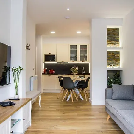 Alas Apartment *
